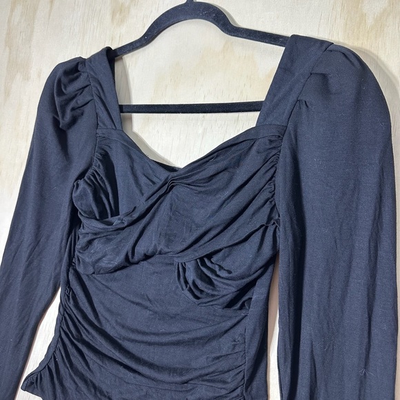 Lea & Viola NWT - Picture 2 of 12